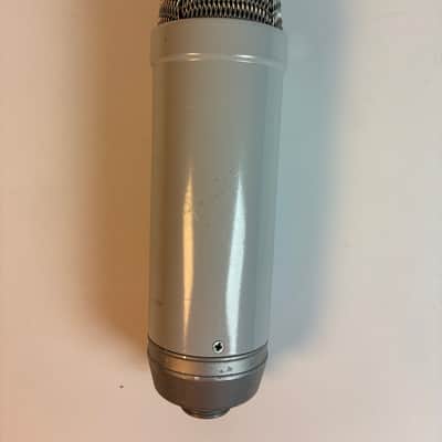 RODE NT1-A Large Diaphragm Cardioid Condenser Microphone image 2