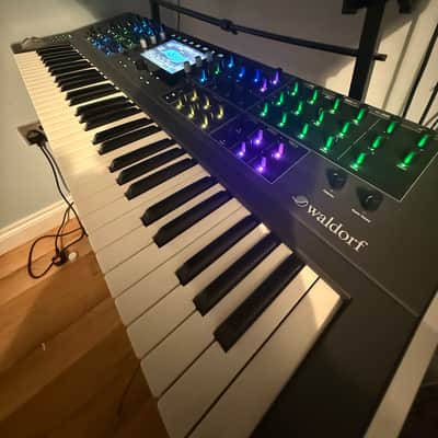 Waldorf Quantum 61-Key Hybrid Synthesizer 2017 - Present - Black image 5