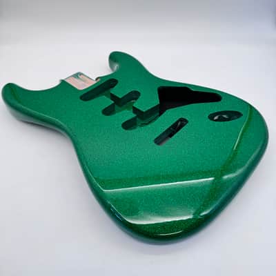 HooDoo Stratocaster Body Alder Sparkle Green hsb6418 image 3