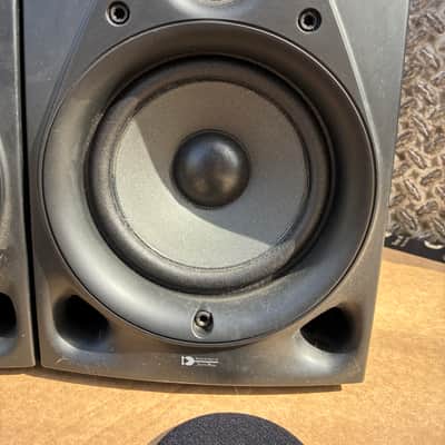 Yamaha NX-GX5 Bookshelf Speakers Active Servo Technology – Black image 3