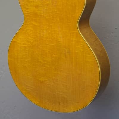 1941 Gibson L-4  [Natural] image 9