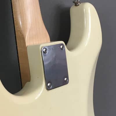 Vintage Fender Japan Strat MIJ 62RI Olympic White Reverse Nitro Relic Neck Hendrix Tribute Rare Guitar 7.6 lb Tweed HSC image 11