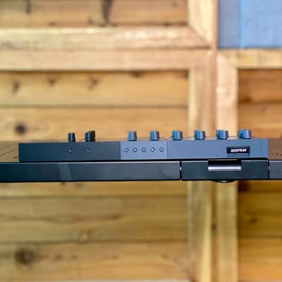 Yamaha Seqtrak Mobile Music Ideastation - Grey / Black image 5