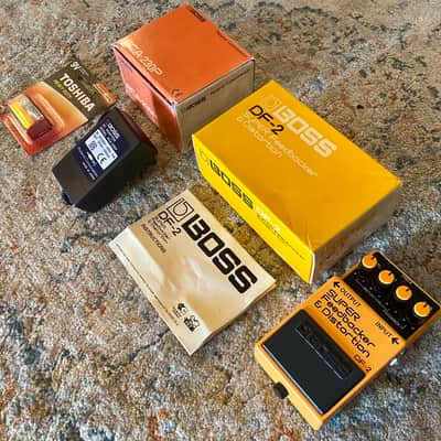 Boss DF-2 Super Feedbacker and Distortion 1985 - 1989 Made In