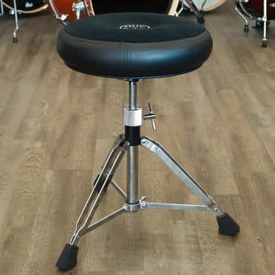 Roc-N-Soc Spindle Round Throne (Black) MSRK image 3