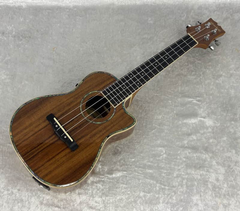 Mitchell MU100CE Acoustic-Electric Concert Ukulele Natural image 1