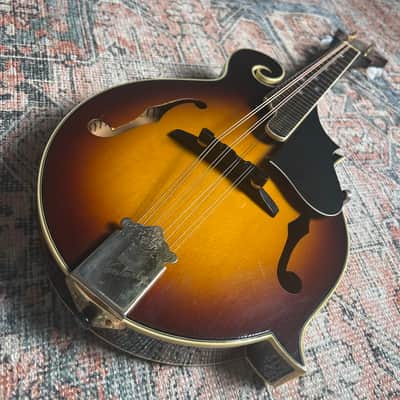 Kentucky KM-630 - Sunburst W/ Case image 2