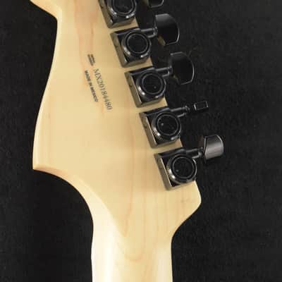 Fender Jim Root Jazzmaster V4 Flat White Ebony Fingerboard image 6