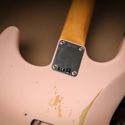 Fender USA Custom Shop 63' Relic Stratocaster Shell Pink image 15