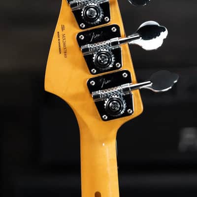 Fender Vintera III Early '70s Jazz Bass - 3-Color Sunburst with Gig Bag image 6