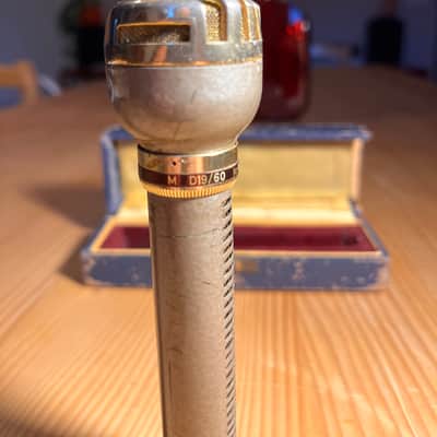 SIEMENS AKG D19 50/60 - Gold image 4