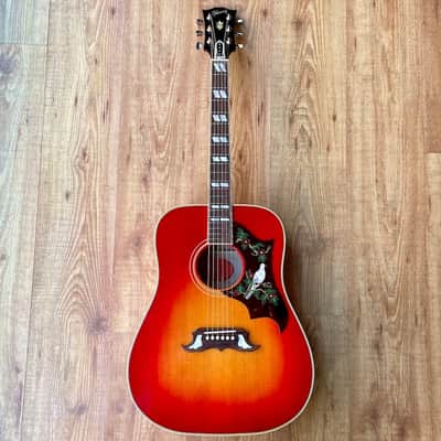 Gibson Dove Original Vintage Cherry Sunburst image 4