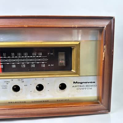 Vtg Magnavox Astro-Sonic Custom Stereo Receiver image 3