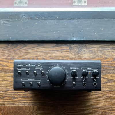 Behringer MONITOR2USB Headphone Monitor Controller 2016 - Present - Standard image 1