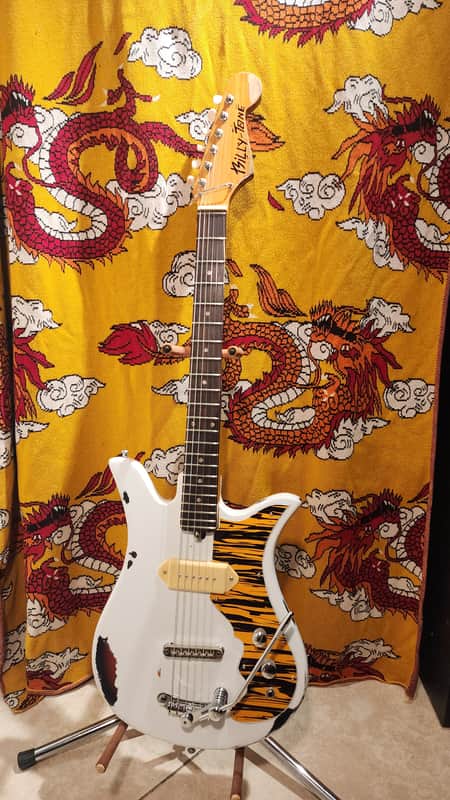 Teisco E-110 Tulip
