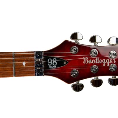 Bootlegger Guitar Royal Coil Split, HHH, Clear Deep Burgundy Quilted Maple, Double Lock Tremolo imagen 7