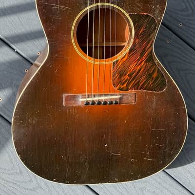 Gibson L-00 1933 - rare 1st year w/a Small Center Sunburst finish w/an Elevated Fingerboard ! image 1