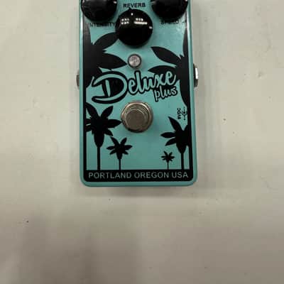 Mr. Black Deluxe Plus Spring Reverb Tremolo Guitar Effect Pedal Portland Oregon image 1
