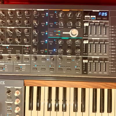 Arturia MatrixBrute 49-Key Synthesizer 2017 - Present - Black image 11