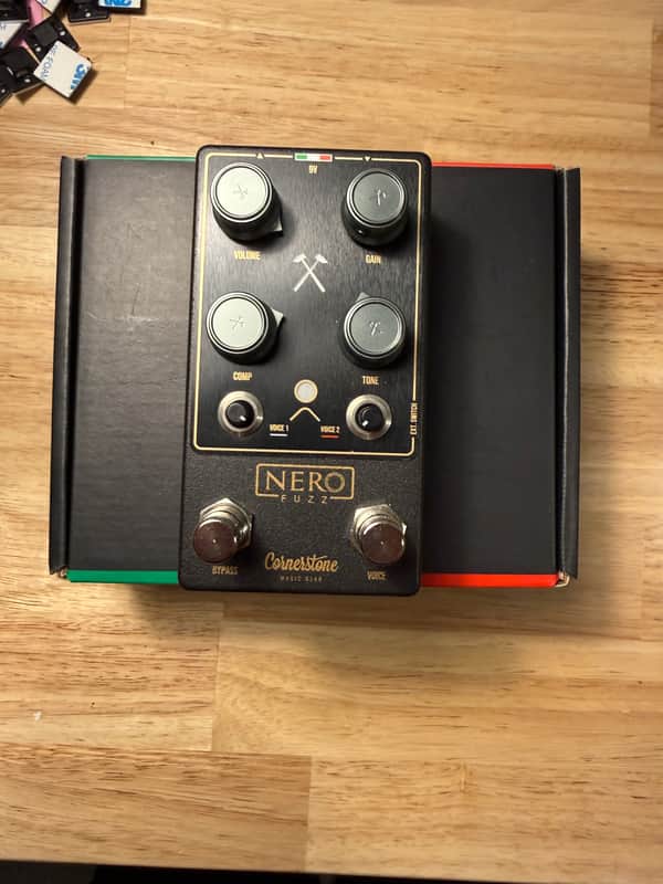 Cornerstone Music Gear Nero