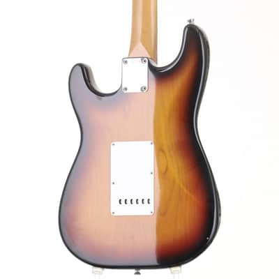 Fender US Vintage '62 Stratocaster 3-Color Sunburst, Manufactured in 1996 [V082112] (07/01) image 5