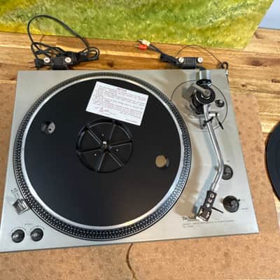technics sl 1400 turntable Direct Drive Automatic Silver Vinyl Record Player image 14