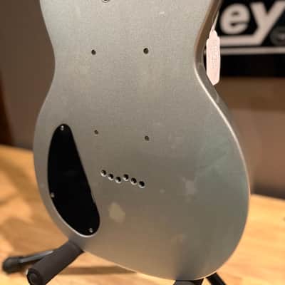 Silvertone 1303/U2 Reissue 2010s - Silverburst image 10