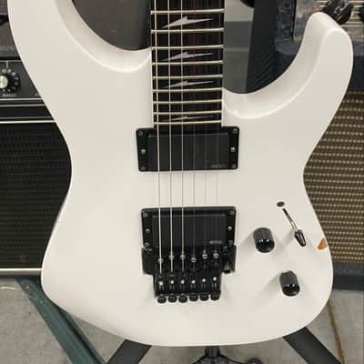 2020 ESP LTD M-1000 Deluxe - Includes Gig Bag! image 3