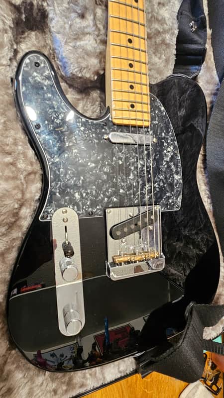 Fender American Professional Telecaster with Maple Fretboard Left-Handed 2017 - 2019 Black image 1