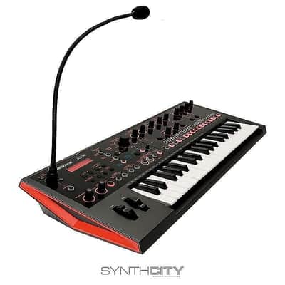 Roland JD-Xi Interactive Analog/Digital Crossover Synthesizer