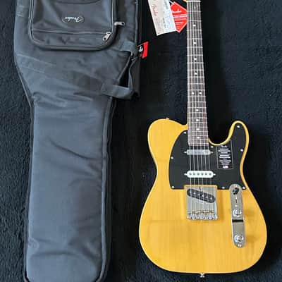 Fender American Pro Classic Hotshot Telecaster  2025 - Butterscotch Blonde / 7lbs. 11.5oz. #US25043746A image 3