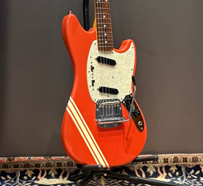 2012 Fender Mustang 1973 Reissue Competition Edition - Fiesta Red