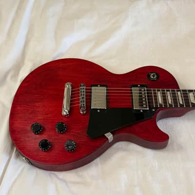 2016 Gibson Les Paul Studio - Wine Red - Made in USA - Free Pro Setup image 2