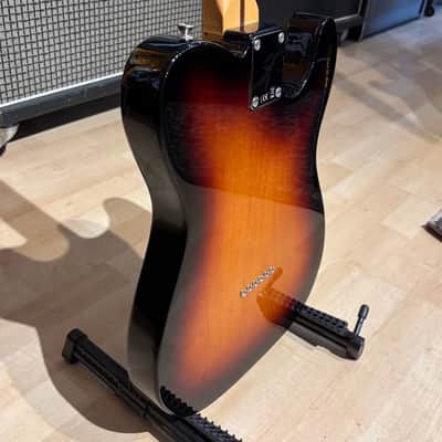 Fender -  LEFTY Player Telecaster (Maple- 3TSB) w/ Fender Tweed HD Case (2018)- USED image 3