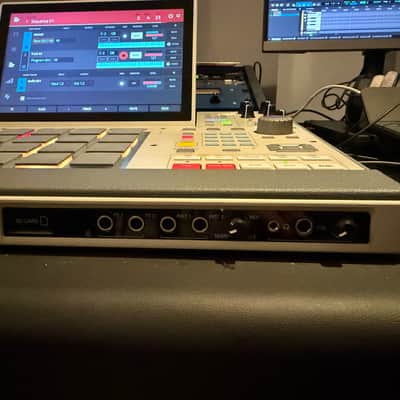 Akai MPC X Special Edition Standalone Sampler / Sequencer 2023 - Present - Grey Bild 5