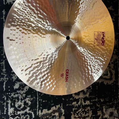 Mint Paiste 16" 2002 Crash - Traditional image 1