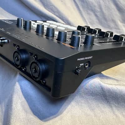 Roland VRC-01 AeroCaster Live Streaming System image 10
