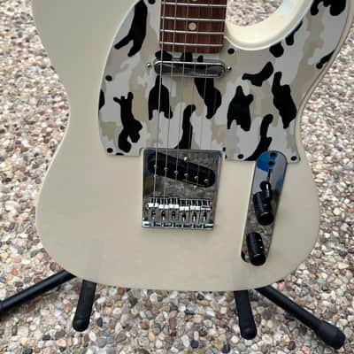 Fender TELECASTER 2020’s - Yellow / Combat image 3