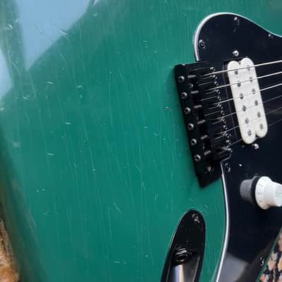 Squier stratocaster classic vibe scalloped image 6