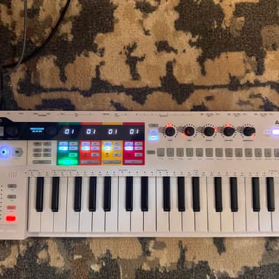 Arturia KeyStep Pro 37-Key MIDI Controller 2020 - Present - White