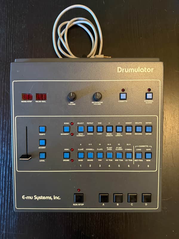 E-MU Systems Drumulator 8-Voice Drum Sampler 1983 - Blue image 1