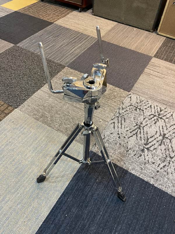 Premier Double Tom Mount with Stand APK XPK image 1
