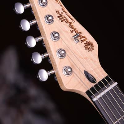 Dhatarattha HH Strat-Style Hardtail – Blue/Teal Swirl Sparkle image 6