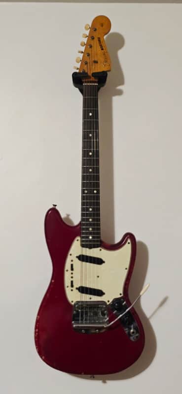 Fender Mustang L series 1965 Dakota Red