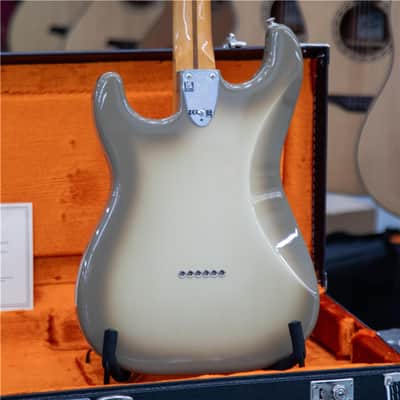 FENDER Vintera II 70s Stratocaster Antigua image 2