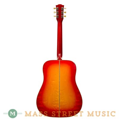Gibson - 2014 Hummingbird Quilted Maple Cherry Sunburst Used image 4