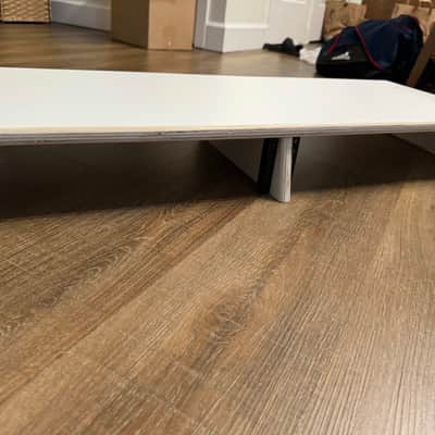 SoundesignStudio Desktop Audio Rack / Monitor Stand - White Laminate image 3