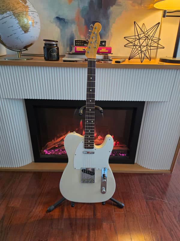 Fender Artist Series Jimmy Page Mirror Telecaster with Rosewood Fretboard