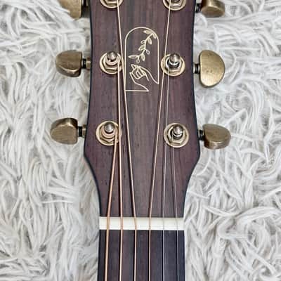 Tagima Olive Grace EQ-NTOP Acoustic Guitar w/HS Case - Natural Finish - B stock image 6