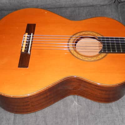 MADE IN 2002 - JOSE RAMIREZ R1 - SWEET AND POWERFUL CLASSICAL GUITAR image 2